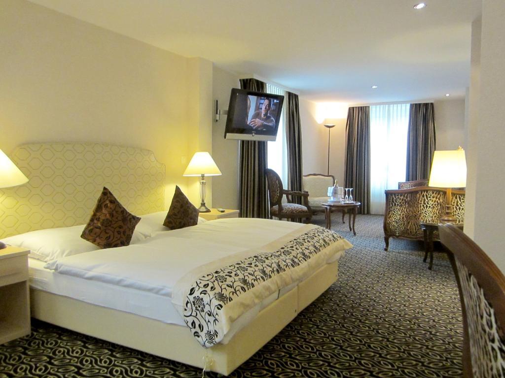 Posthotel Holiday Villa Ароза Номер фото