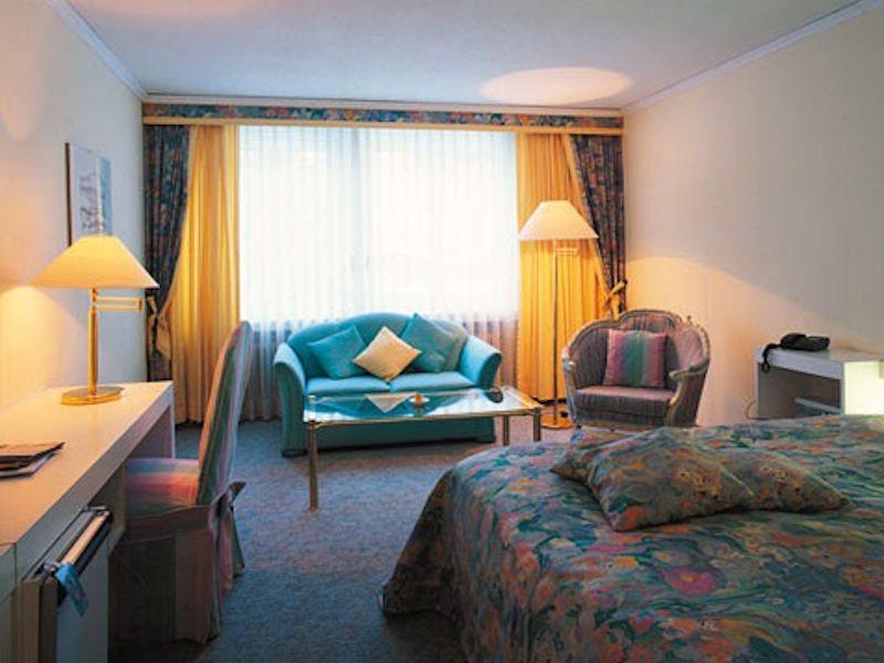 Posthotel Holiday Villa Ароза Экстерьер фото